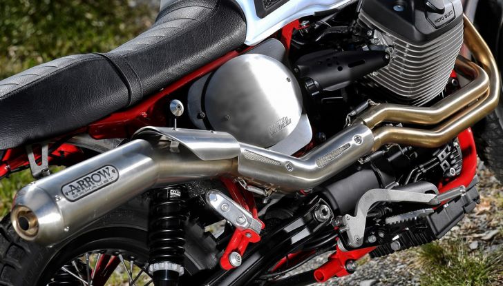Prova su strada Moto Guzzi Stornello 2016: il ritorno! - Foto 10 di 27