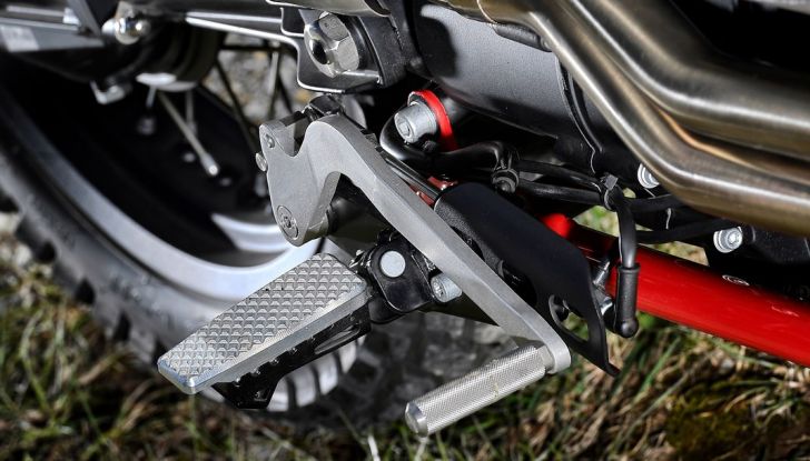 Prova su strada Moto Guzzi Stornello 2016: il ritorno! - Foto 13 di 27