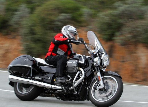Moto Guzzi California 1400 Touring: la prova su strada dell’ammiraglia Guzzi