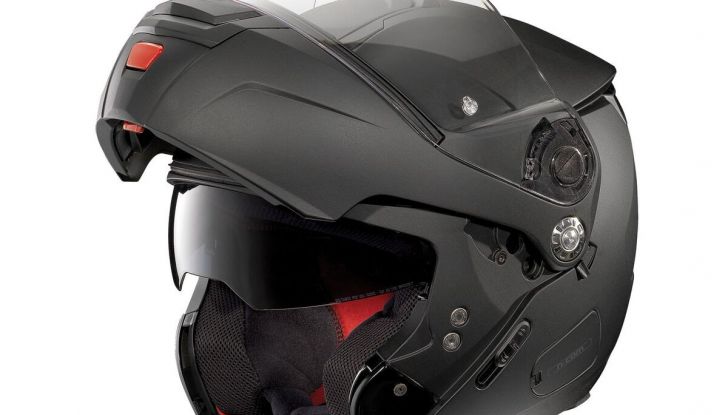 Nolan N90-2: in viaggio e in città - Foto 1 di 7