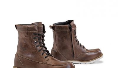 Recensione stivale Forma Naxos, lo stile café racer per la città