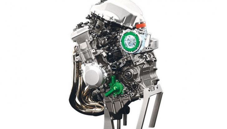 Kawasaki Ninja R2: la supersportiva sovralimentata nei piani di Akashi - Foto 3 di 9