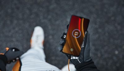 OnePlus 6T McLaren Edition, regalo per chi ama i motori