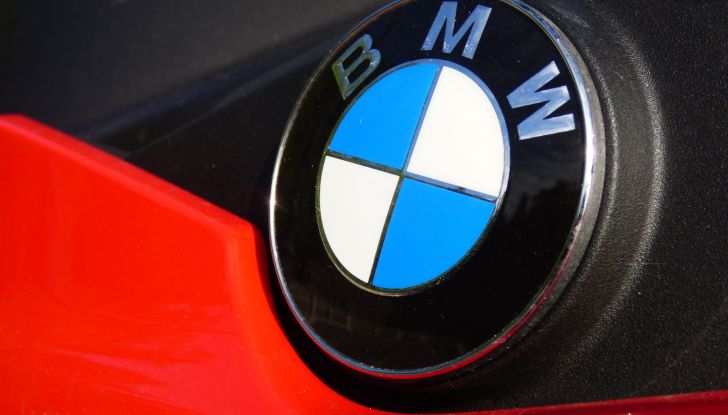 BMW S 1000 R, prova su strada:  Red Naked Redemption! - Foto 16 di 36