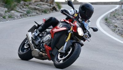 BMW S 1000 R, prova su strada:  Red Naked Redemption!