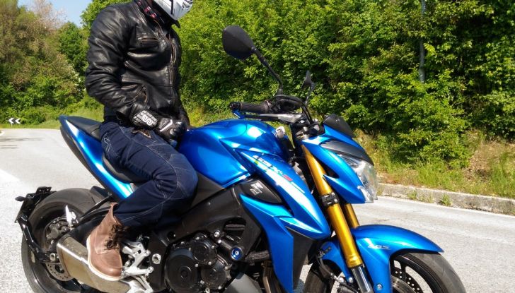 Suzuki GSX-S1000, la nostra prova: oltre il divertimento! - Foto 13 di 59
