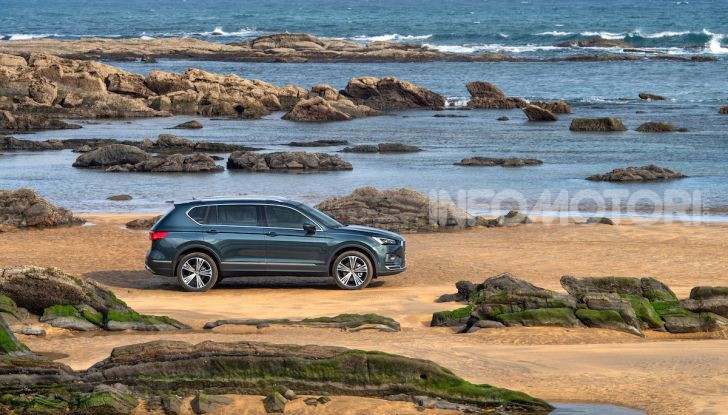Prova su strada Seat Tarraco: il SUV sportivo è ammiraglia del marchio - Foto 39 di 49
