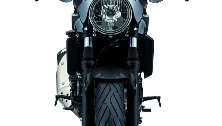 Suzuki SV 650 X arriva nei concessionari - Foto 22 di 25