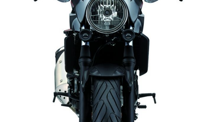 Suzuki SV 650 X arriva nei concessionari - Foto 23 di 25