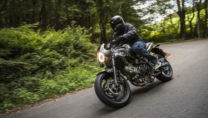 Suzuki SV 650 X arriva nei concessionari - Foto 3 di 25