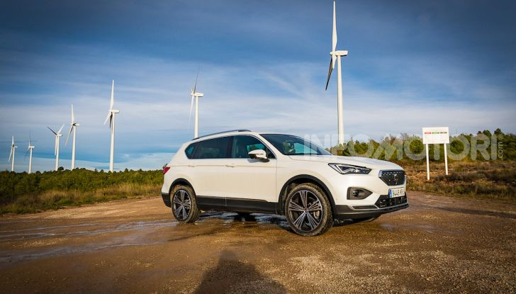 Prova su strada Seat Tarraco: il SUV sportivo è ammiraglia del marchio - Foto 19 di 49