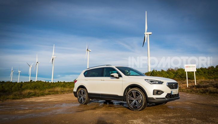 Prova su strada Seat Tarraco: il SUV sportivo è ammiraglia del marchio - Foto 20 di 49