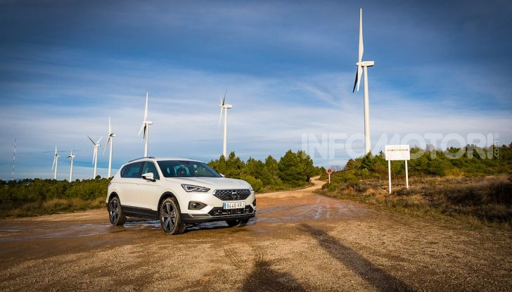 Prova su strada Seat Tarraco: il SUV sportivo è ammiraglia del marchio - Foto 21 di 49