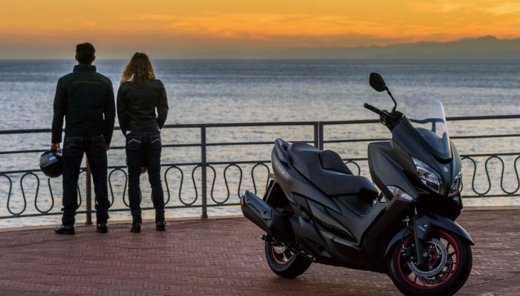 Le novità di Suzuki con Enrico Bessolo, da V-Strom a GSX-R - Foto 4 di 6