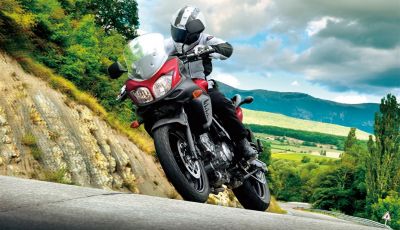 Suzuki, offerte sulla gamma V-Strom 650 ABS e XT, SV650 ABS e scooter