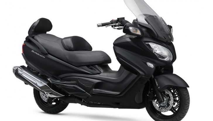 Suzuki, offerte sulla gamma V-Strom 650 ABS e XT, SV650 ABS e scooter - Foto 6 di 7