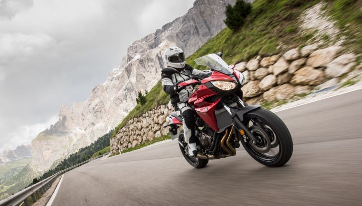 Prova su strada Yamaha Tracer 700: la Sport Tourer unica e affidabile - Foto 4 di 23