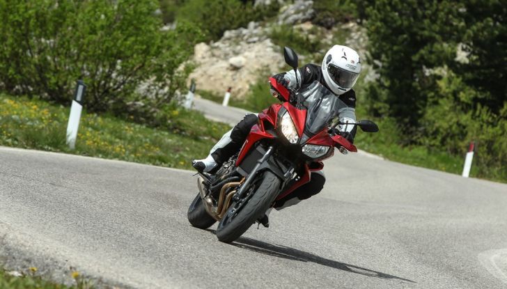 Prova su strada Yamaha Tracer 700: la Sport Tourer unica e affidabile - Foto 7 di 23