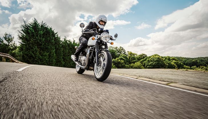 Triumph Classics ’59, prova su strada di tre icone inglesi - Foto 15 di 23