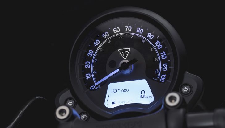 Triumph Classics ’59, prova su strada di tre icone inglesi - Foto 9 di 23