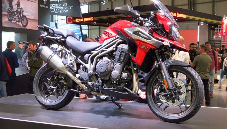 Triumph: avventura, naked o classica? - Foto 6 di 11