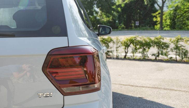 Volkswagen Polo TGI prova su strada, prezzi e consumi - Foto 4 di 18
