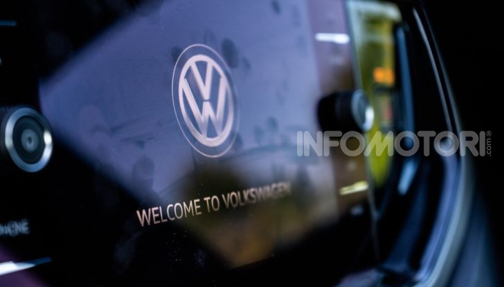 Volkswagen Polo TGI prova su strada, prezzi e consumi - Foto 14 di 18