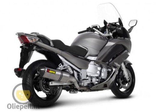 Yamaha FJR 1300 prime immagini rubate