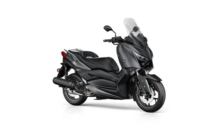Yamaha X-Max 125: confort, tecnologia e stile - Foto 7 di 25