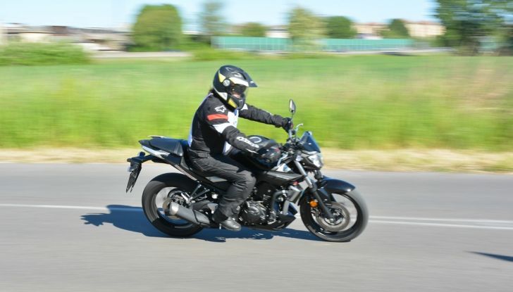 Prova Yamaha MT-03: entry level con qualcosa in più - Foto 25 di 28