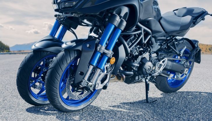 Yamaha Niken: sarà la star di Eicma 2017? - Foto 11 di 18