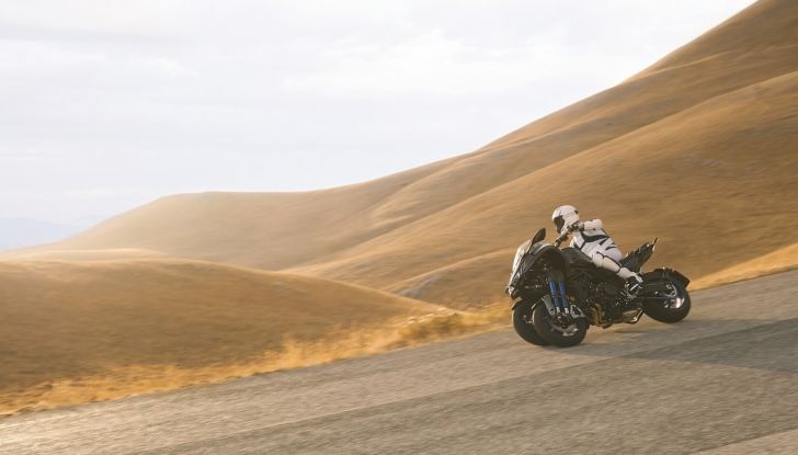 Yamaha Niken: sarà la star di Eicma 2017? - Foto 9 di 18