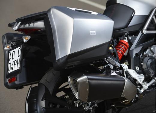 BMW Motorrad presenta nuove colorazioni per i modelli 2011 - Foto 2 di 34