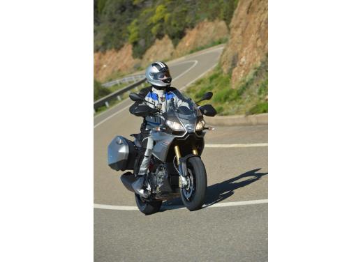 BMW Motorrad presenta nuove colorazioni per i modelli 2011 - Foto 7 di 34