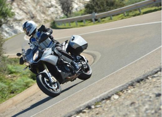 BMW Motorrad presenta nuove colorazioni per i modelli 2011 - Foto 32 di 34