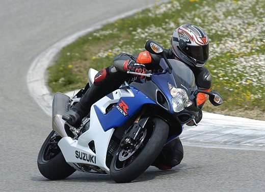 Suzuki GSX-R 1000: Test Ride - Foto 1 di 24