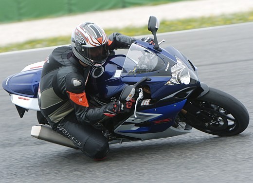 Suzuki GSX-R 1000: Test Ride - Foto 10 di 24
