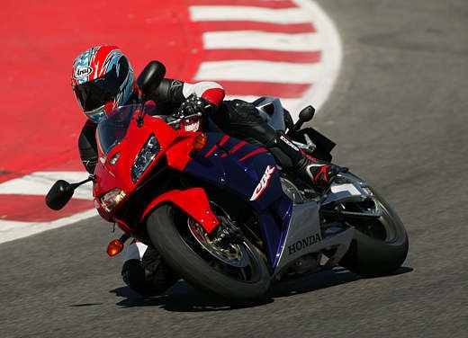 Honda CBR 600 RR ‘05 - Foto 2 di 21