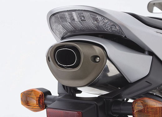 Honda CBR 600 RR ‘05 - Foto 12 di 21