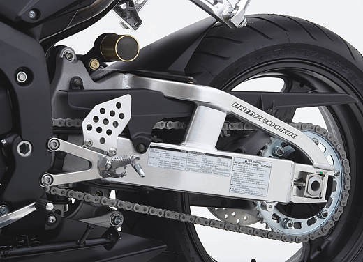 Honda CBR 600 RR ‘05 - Foto 17 di 21