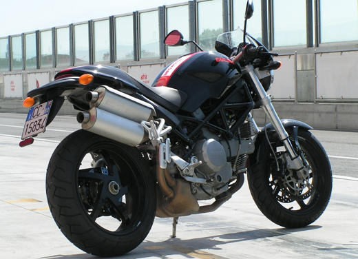 Ducati Monster S2R: Test Ride - Foto 10 di 20