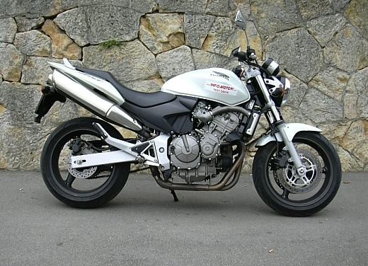 Hornet 600cc Honda Hornet 2007 Usata Moto Honda Hornet 600 Moto