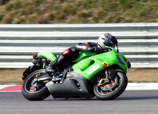 Kawasaki Ninja ZX-6R ’05: Test Ride - Foto 3 di 17