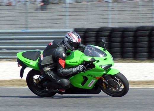 Kawasaki Ninja ZX-6R ’05: Test Ride - Foto 5 di 17