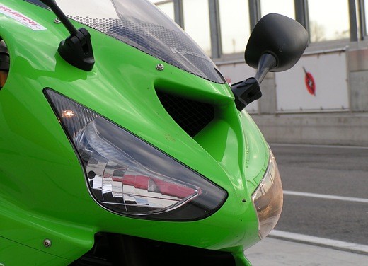Kawasaki Ninja ZX-6R ’05: Test Ride - Foto 13 di 17