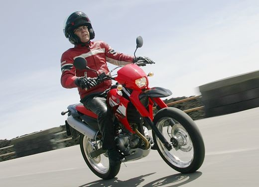 Yamaha XT125 X: Test ride - Foto 3 di 19