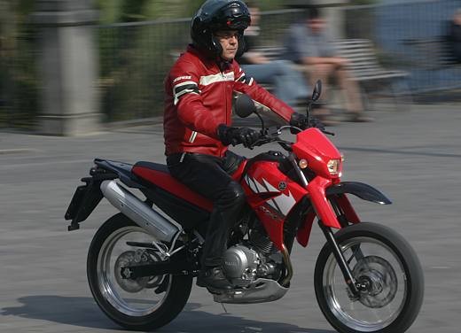 Yamaha XT125 X: Test ride - Foto 8 di 19