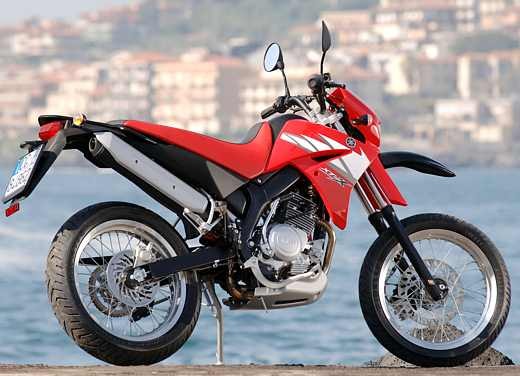 Yamaha XT125 X: Test ride - Foto 11 di 19