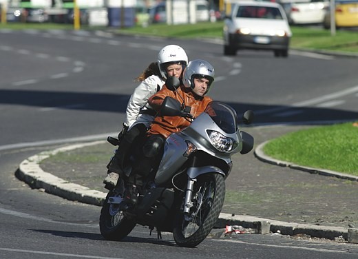 Honda XL650V Transalp 05 - Foto 8 di 15