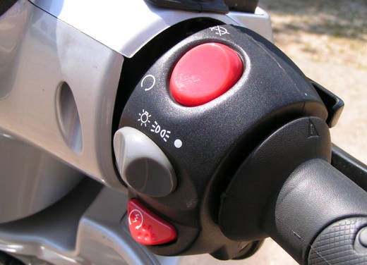 Malaguti Phantom Max 250: Test Ride - Foto 22 di 24